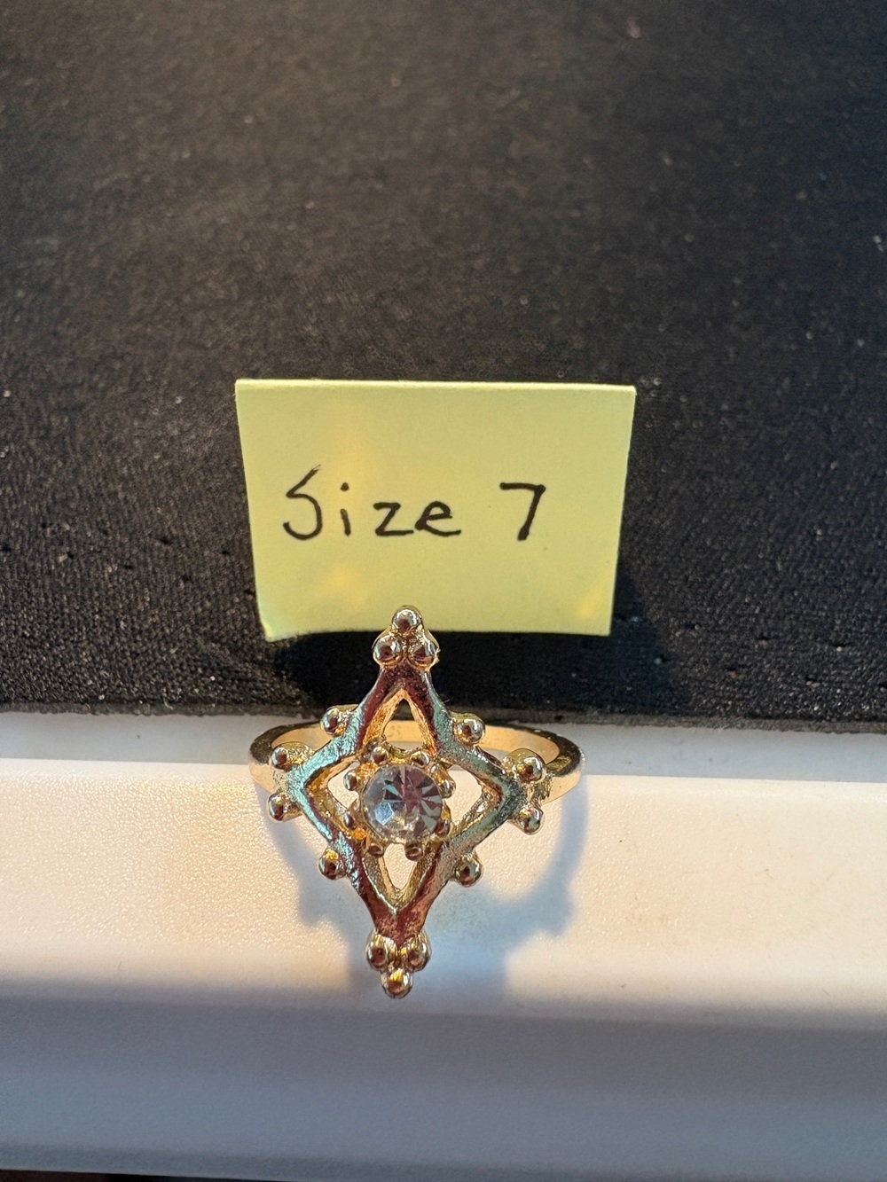 Gold Starburst Ring with Clear Stone - Size 7